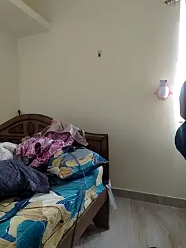 Snapshot of Palkova12 chatting on December 16, 2025, 8:07 am Palkova12 online show from December 16, 2025, 8:07 am