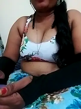 Snapshot of Palkova12 chatting on February 28, 2026, 6:18 pm Palkova12 online show from February 28, 2026, 6:18 pm