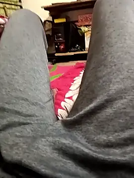 loki-king-143 online show from April 1, 2026, 6:26 am