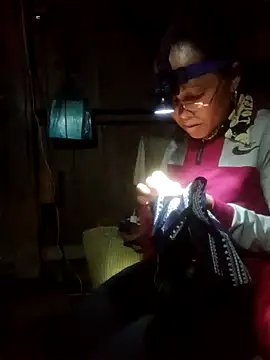  CTMay 77 online show from December 17, 2025, 1:27 pm