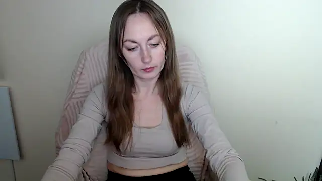 Snapshot of LiaSeass_ chatting on April 28, 2026, 12:20 pm LiaSeass online show from April 28, 2026, 12:20 pm