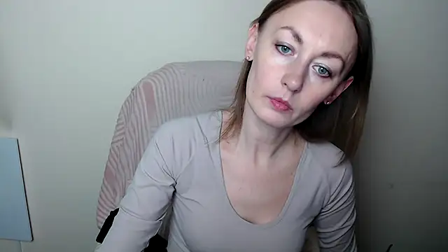 LiaSeass  online show from March 28, 2026, 1:12 pm