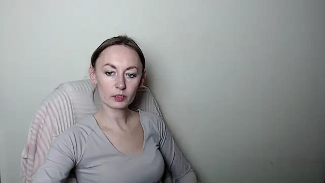 LiaSeass  online show from March 7, 2026, 12:21 pm