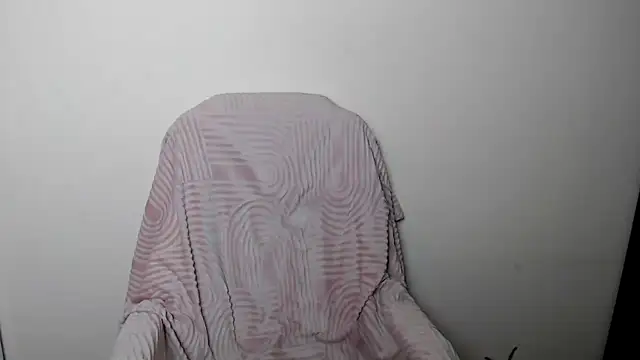 Snapshot of LiaSeass_ chatting on February 27, 2026, 12:16 pm LiaSeass online show from February 27, 2026, 12:16 pm