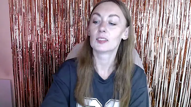 LiaSeass  online show from July 13, 2026, 12:26 pm