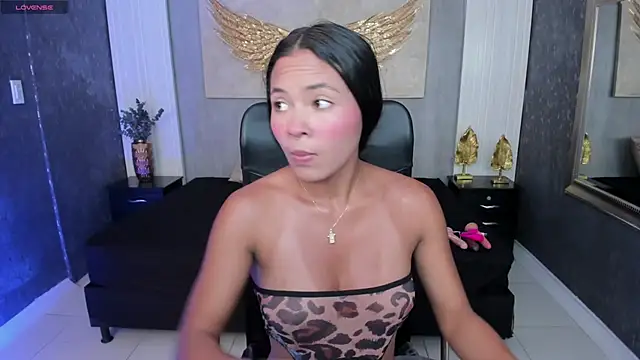 ariaa belle online show from April 10, 2026, 7:10 pm