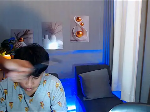 dylan hardfucker online show from April 7, 2026, 2:46 am