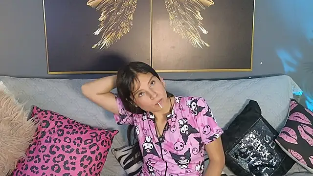 elizabethsecrett online show from January 8, 2026, 6:03 pm