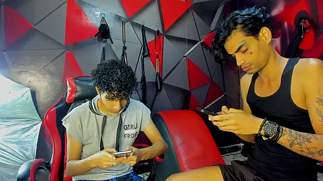 Hot Boys Without Limits online show from January 11, 2026, 4:08 am