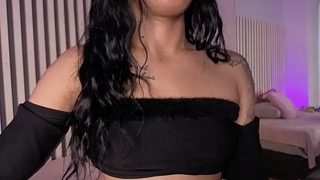 Ariana klarts online show from April 10, 2026, 12:01 pm