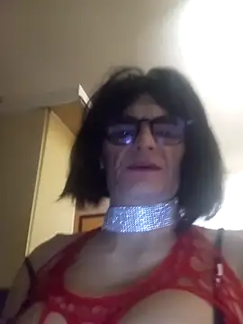 JoyesexyBM online show from April 20, 2026, 10:00 pm