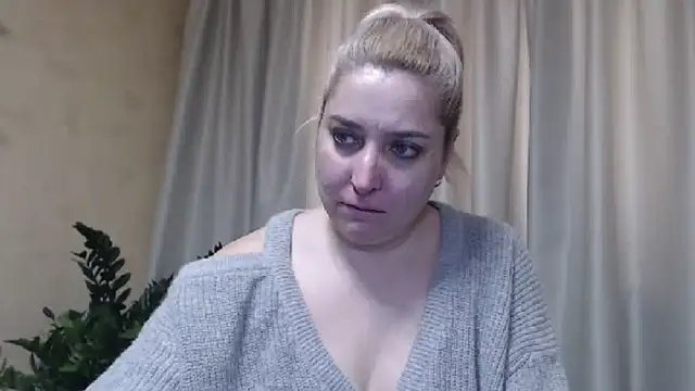 sweetpussy13 online show from February 28, 2025, 7:26 am