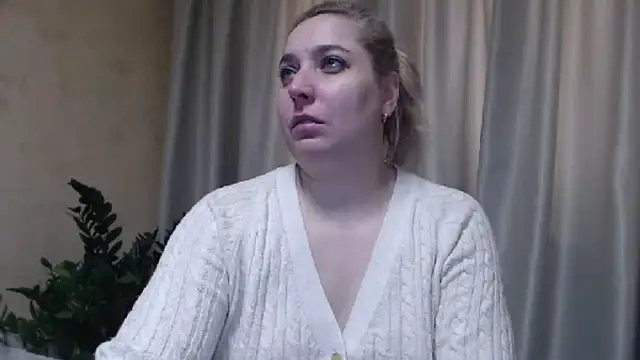 sweetpussy13 online show from February 26, 2025, 7:23 am