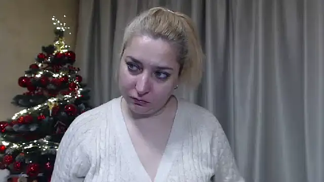 Snapshot of sweetpussy13 chatting on January 6, 2026, 5:55 am sweetpussy13 online show from January 6, 2026, 5:55 am