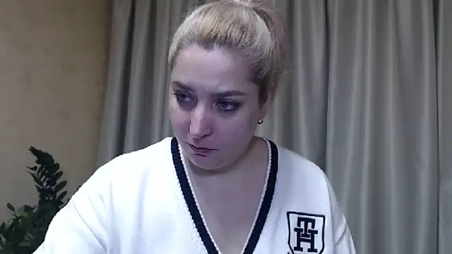 sweetpussy13 online show from March 4, 2025, 7:19 am