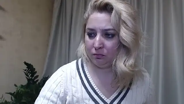 sweetpussy13 online show from March 16, 2025, 9:49 am