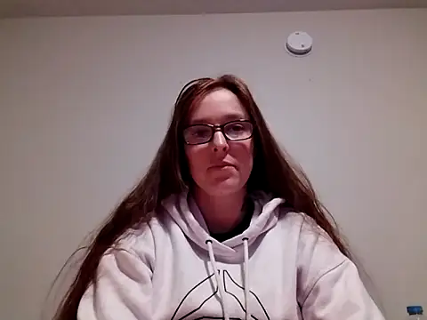 Snapshot of redremmi chatting on December 15, 2025, 12:38 am redremmi online show from December 15, 2025, 12:38 am