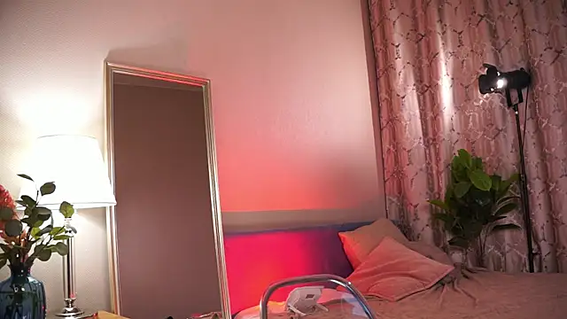 Carrie in the city online show from December 22, 2025, 5:51 am