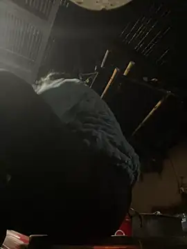 Nika-be online show from March 3, 2026, 11:45 pm