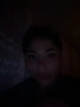 Snapshot of SilkyMira chatting on May 13, 2026, 6:04 pm SilkyMira online show from May 13, 2026, 6:04 pm