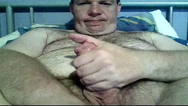 mrhardcock12 online show from April 7, 2026, 2:52 pm