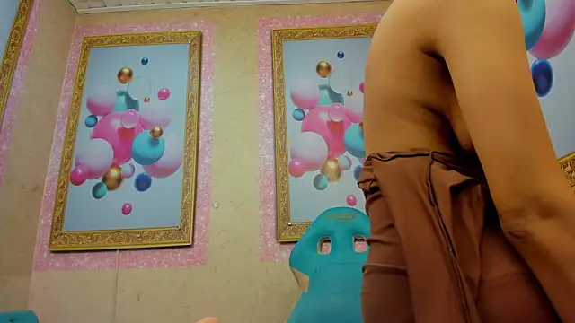 Jadde Greyy  online show from March 1, 2026, 2:44 am