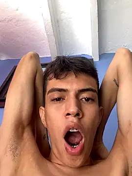 Snapshot of Juan_Gomezz26 chatting on January 6, 2026, 7:40 pm Juan Gomezz26 online show from January 6, 2026, 7:40 pm