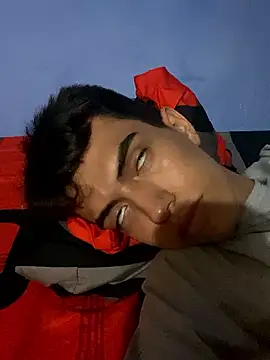 Snapshot of Juan_Gomezz26 chatting on February 6, 2026, 11:56 pm Juan Gomezz26 online show from February 6, 2026, 11:56 pm