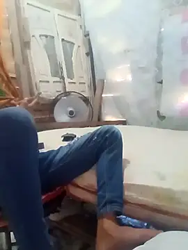 twobigscock23 online show from February 12, 2026, 5:02 pm