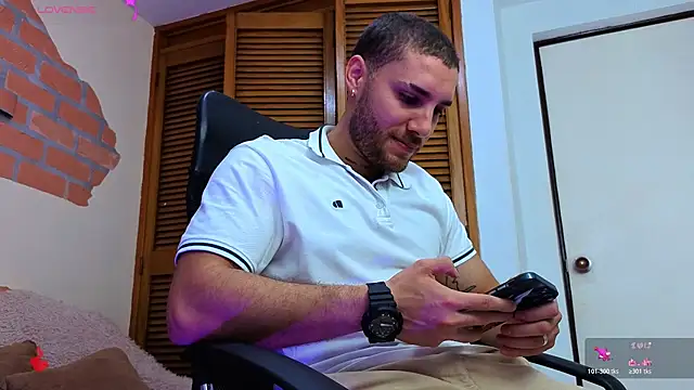 Snapshot of King_meruem chatting on December 21, 2025, 1:13 pm King meruem online show from December 21, 2025, 1:13 pm