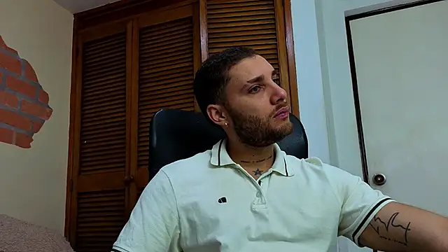 Snapshot of King_meruem chatting on January 6, 2026, 1:26 pm King meruem online show from January 6, 2026, 1:26 pm