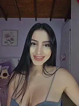 Esmeralda Rossi online show from March 8, 2026, 12:27 am