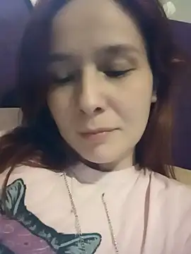 Atwsliiikizilll online show from April 21, 2026, 9:54 pm