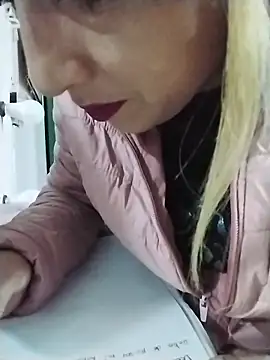 Snapshot of DanaMontana chatting on February 16, 2026, 7:34 pm DanaMontana online show from February 16, 2026, 7:34 pm