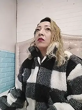 Snapshot of DanaMontana chatting on January 17, 2026, 2:53 pm DanaMontana online show from January 17, 2026, 2:53 pm