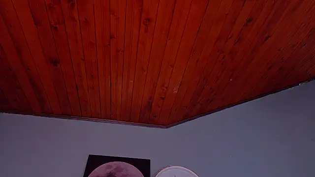 Miia Anderson online show from March 17, 2026, 11:35 am