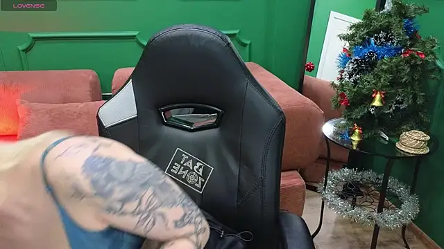 Aska Asami online show from December 16, 2025, 10:03 pm