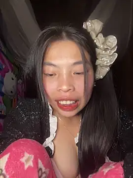 lux-su online show from February 13, 2026, 7:47 pm