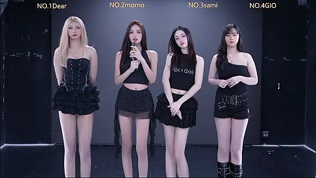 G-Velvet online show from December 15, 2025, 4:13 pm