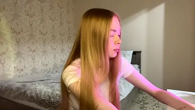 LumiSun online show from January 6, 2026, 6:34 pm