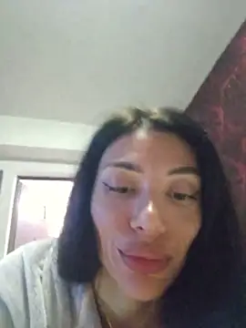 Snapshot of Leena_C chatting on June 16, 2026, 9:26 pm Leena C online show from June 16, 2026, 9:26 pm