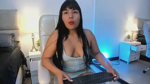 JulietaFerrer  online show from February 20, 2026, 11:23 am