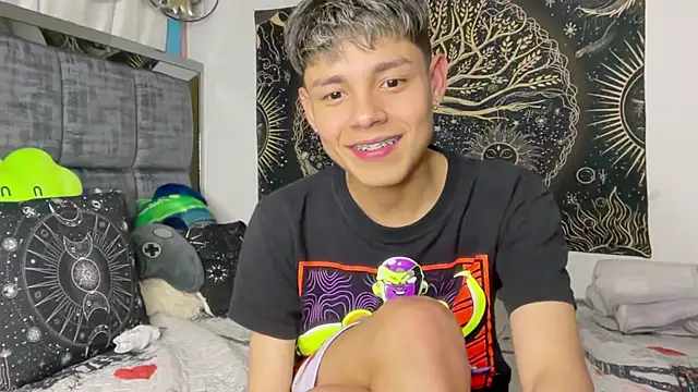 Snapshot of Andy_Belier23 chatting on January 17, 2026, 12:58 am Andy Belier23 online show from January 17, 2026, 12:58 am