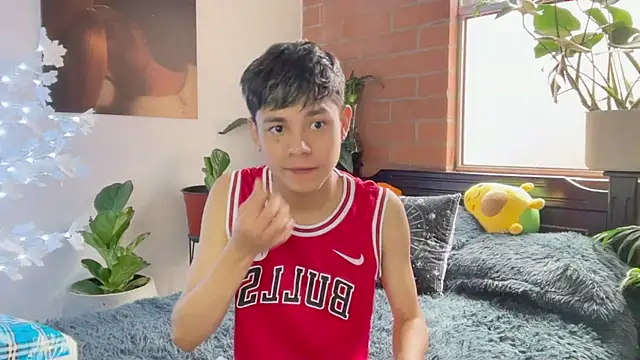 Snapshot of Andy_Belier23 chatting on February 9, 2026, 1:53 pm Andy Belier23 online show from February 9, 2026, 1:53 pm