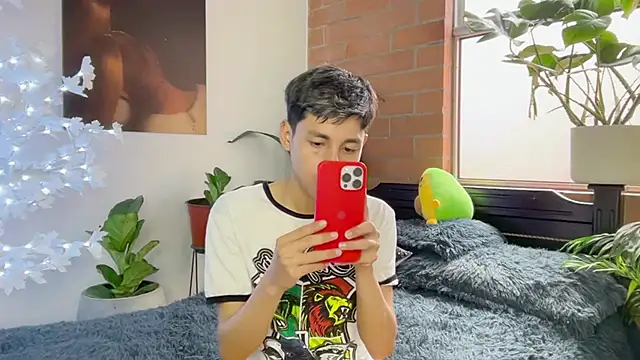 Snapshot of Andy_Belier23 chatting on February 5, 2026, 1:07 pm Andy Belier23 online show from February 5, 2026, 1:07 pm