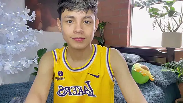 Snapshot of Andy_Belier23 chatting on February 7, 2026, 4:48 pm Andy Belier23 online show from February 7, 2026, 4:48 pm