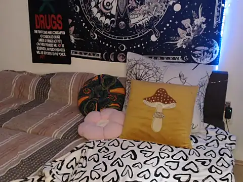 AlienforTwenty online show from February 9, 2026, 8:34 am