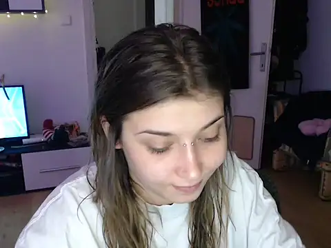 AlienforTwenty online show from December 16, 2025, 1:15 pm