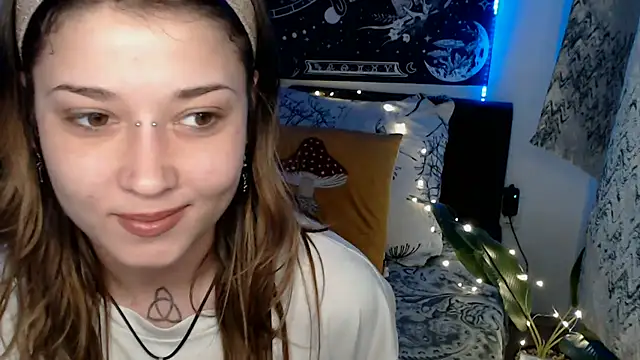 AlienforTwenty online show from February 21, 2026, 7:21 am