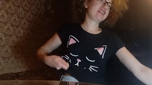 Alice newhome online show from January 7, 2026, 9:42 pm